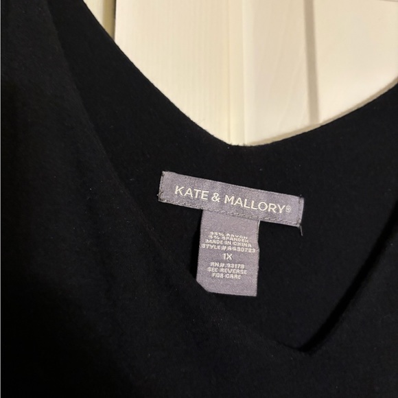 Kate and Mallory Black High Low Tunic - Picture 4 of 5